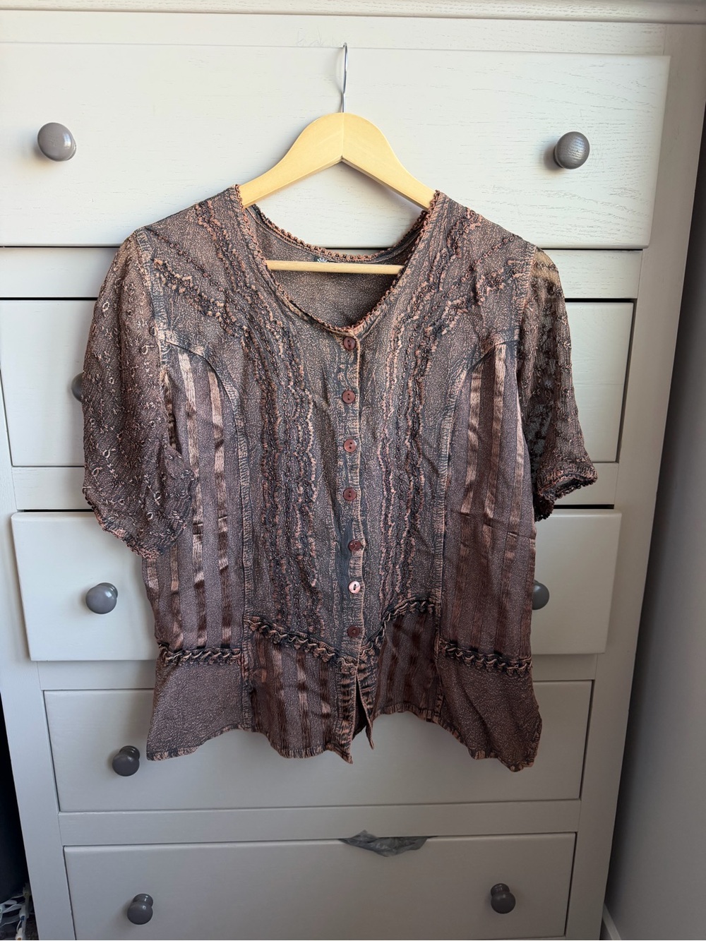 Vintage Women's boho Brown Textured Button-Front Top